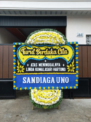 Papan Bunga Duka di Kusu